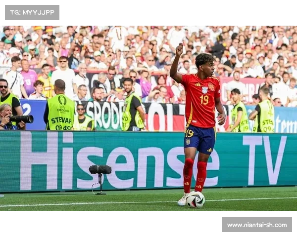 扎哈在非洲U20锦标赛中打入关键进球助力球队晋级决赛